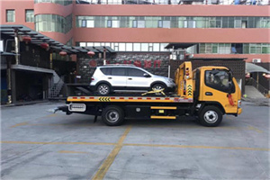 郾城区汽车紧急补胎换胎救援