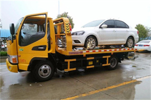 郾城区附近拖车救援24小时服务热线